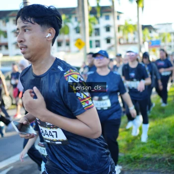 Runner Photo 1634476