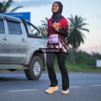 Runner Photo 1634479