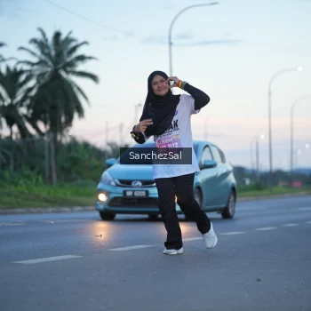 Runner Photo 1634543