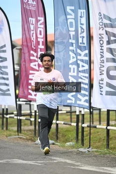 Runner Photo 1634557