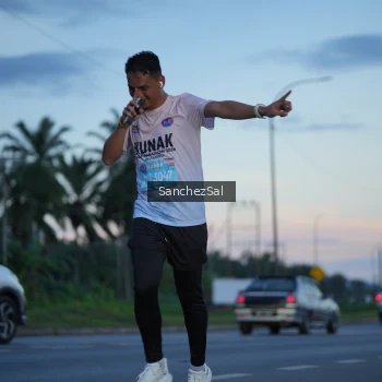 Runner Photo 1634607