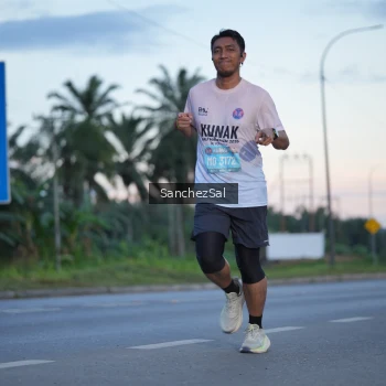 Runner Photo 1634629