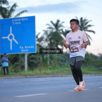 Runner Photo 1634667