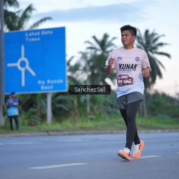 Runner Photo 1634686