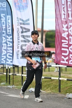 Runner Photo 1634693