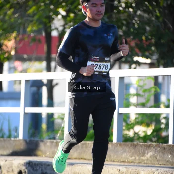 Runner Photo 1634728