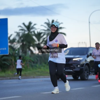 Runner Photo 1634730