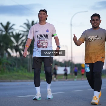 Runner Photo 1634738