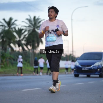 Runner Photo 1634879