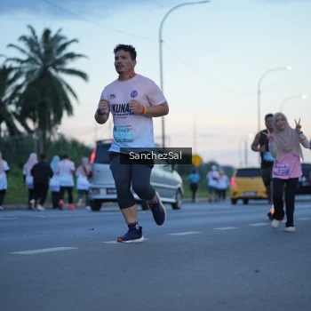 Runner Photo 1634938