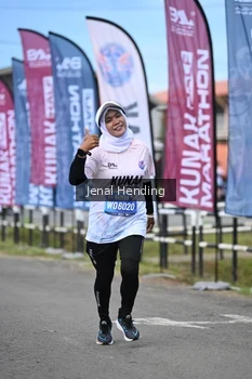 Runner Photo 1635017