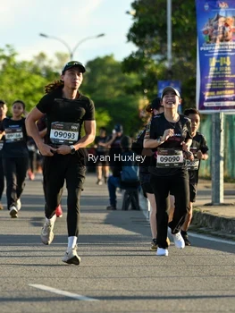 Runner Photo 1635037