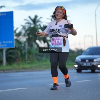 Runner Photo 1635063