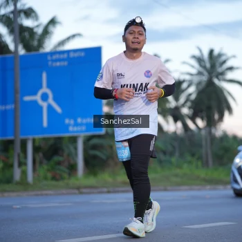Runner Photo 1635089