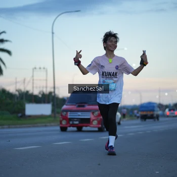 Runner Photo 1635107