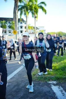 Runner Photo 1635173