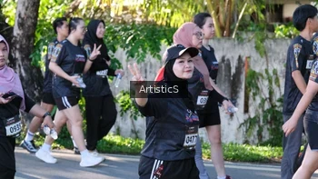 Runner Photo 1635202