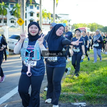 Runner Photo 1635236