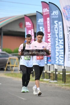 Runner Photo 1635245
