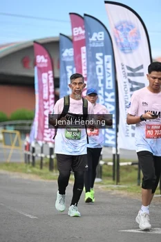 Runner Photo 1635255