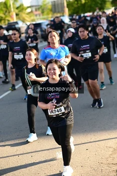 Runner Photo 1635322
