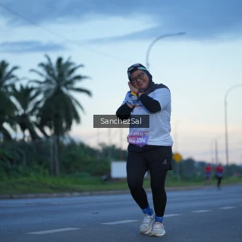 Runner Photo 1635328