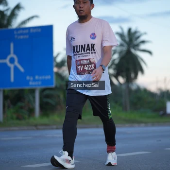 Runner Photo 1635359