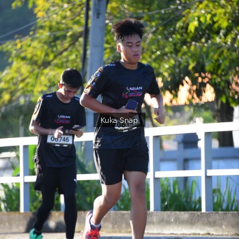 Runner Photo 1635386