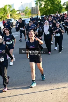Runner Photo 1635429
