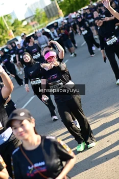 Runner Photo 1635435