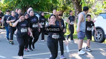 Runner Photo 1635500