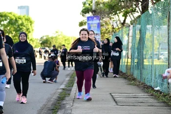 Runner Photo 1635501