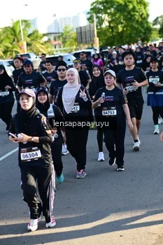 Runner Photo 1635519