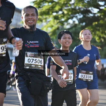 Runner Photo 1635532
