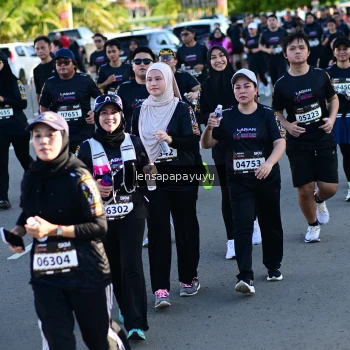 Runner Photo 1635585