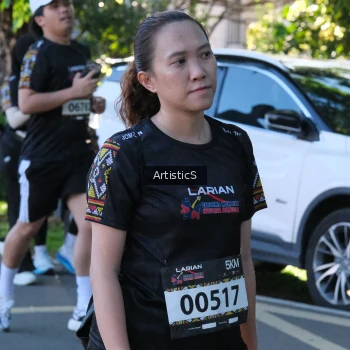 Runner Photo 1635590