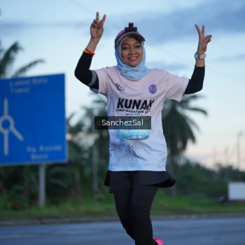 Runner Photo 1635645