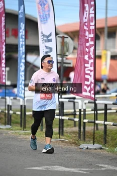 Runner Photo 1635646