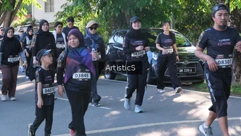 Runner Photo 1635660
