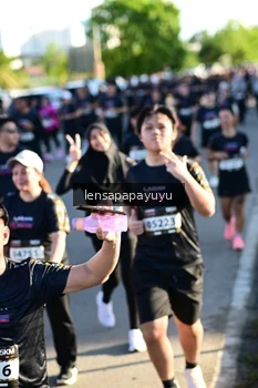 Runner Photo 1635679