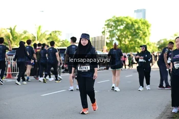 Runner Photo 1635686
