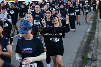 Runner Photo 1635718