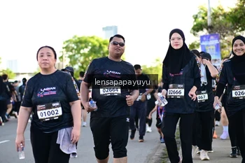 Runner Photo 1635798