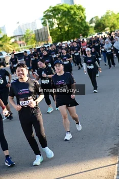 Runner Photo 1635817