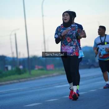 Runner Photo 1635822