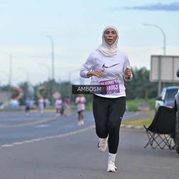 Runner Photo 1635837