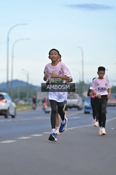Runner Photo 1635906