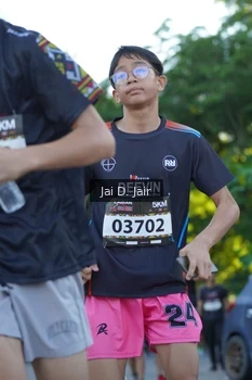 Runner Photo 1635908
