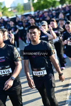 Runner Photo 1635911
