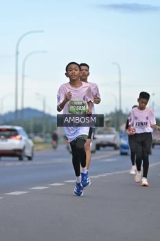 Runner Photo 1635917